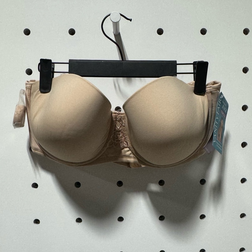 NWT Vanity Fair Convertible Bra